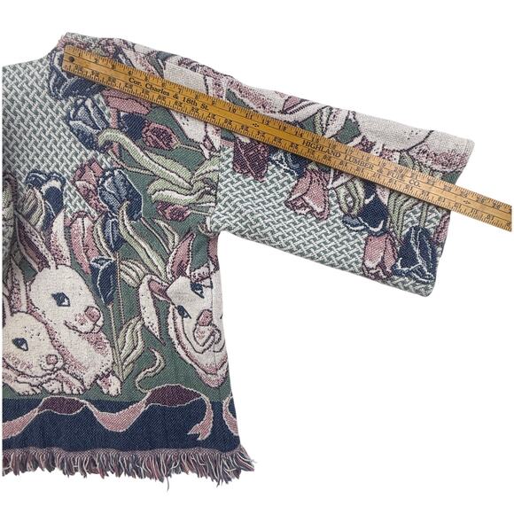 Vtg Sweater Tapestry XXL Bunny Rabbit Art Style Pullover Fringe LP Solutions - Picture 7 of 12